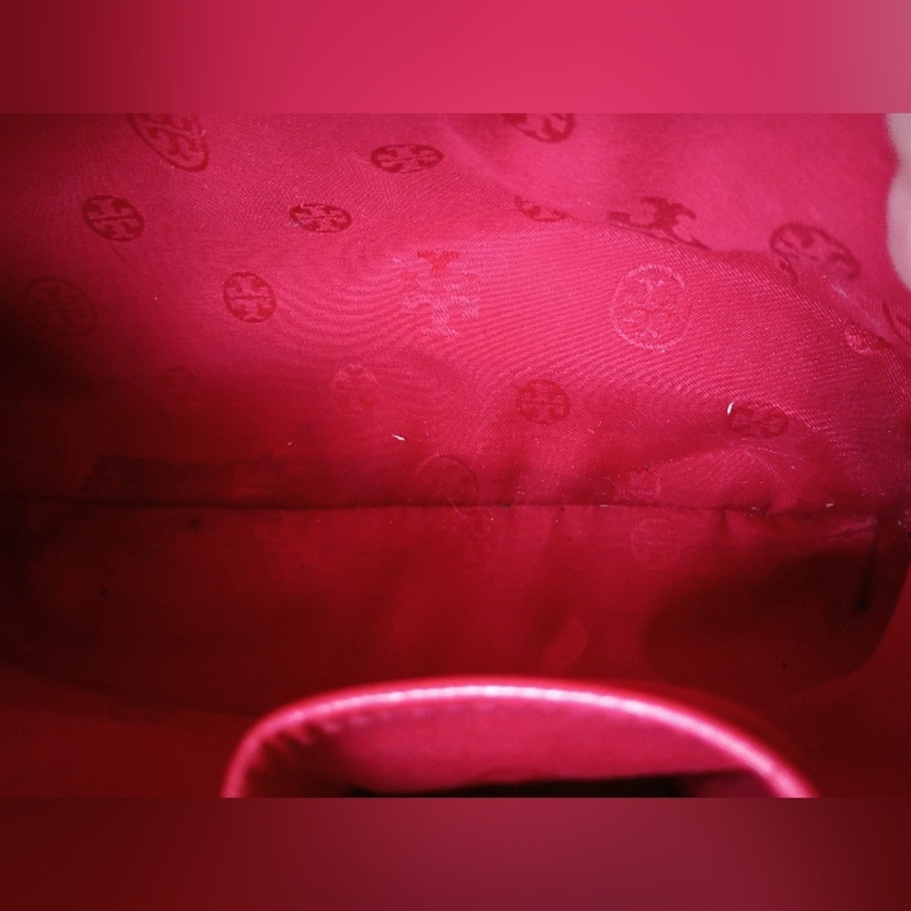 Tory Burch Leather Robinson Triple Zip Dome SatchelSKU 211143.God Conditio - Picture 8 of 10